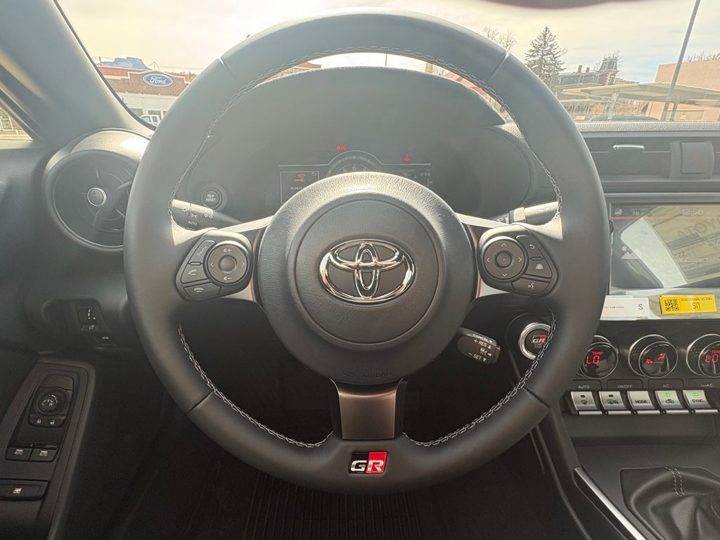 2026 Toyota GR86 Premium - Photo 18