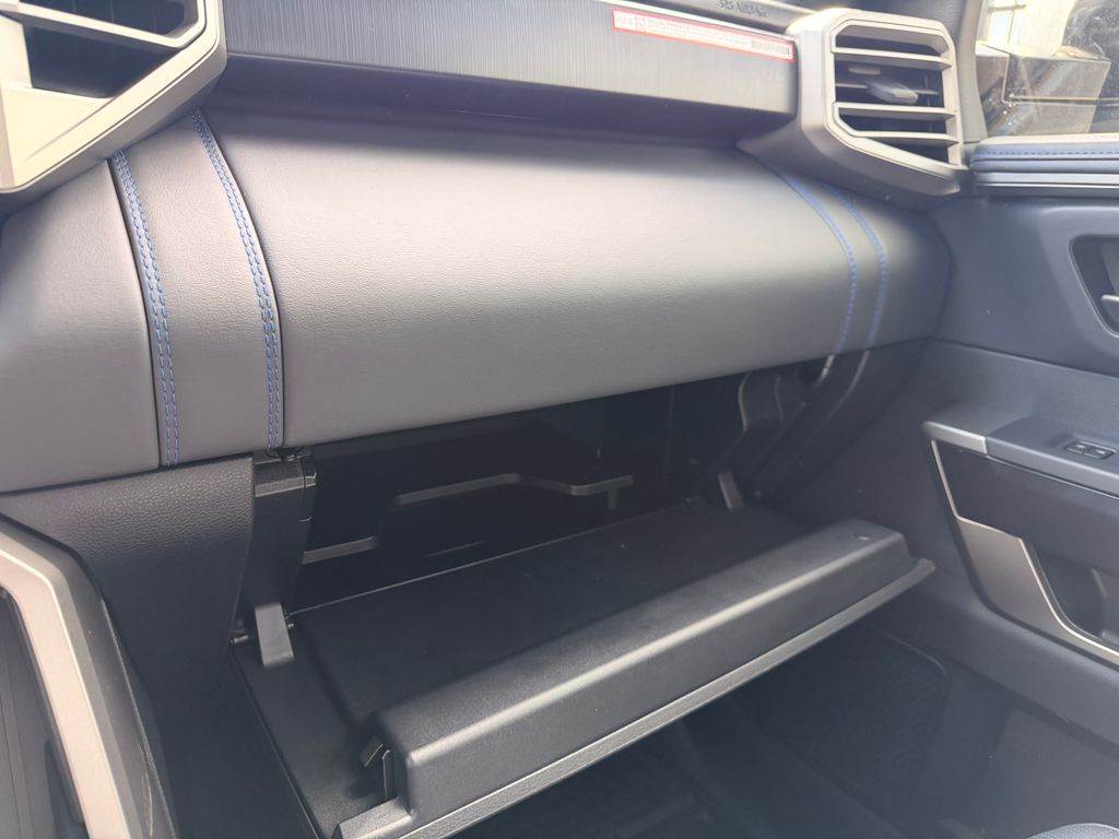 2026 Toyota Tundra Platinum - Photo 24