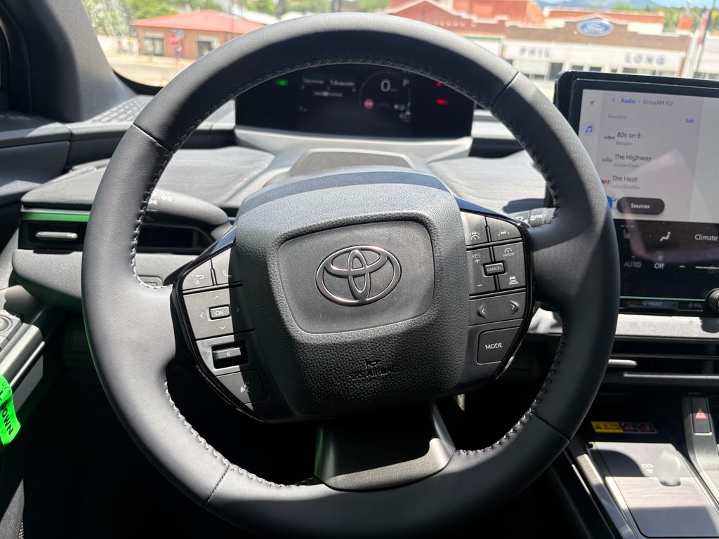 2026 Toyota C-HR SE - Photo 22
