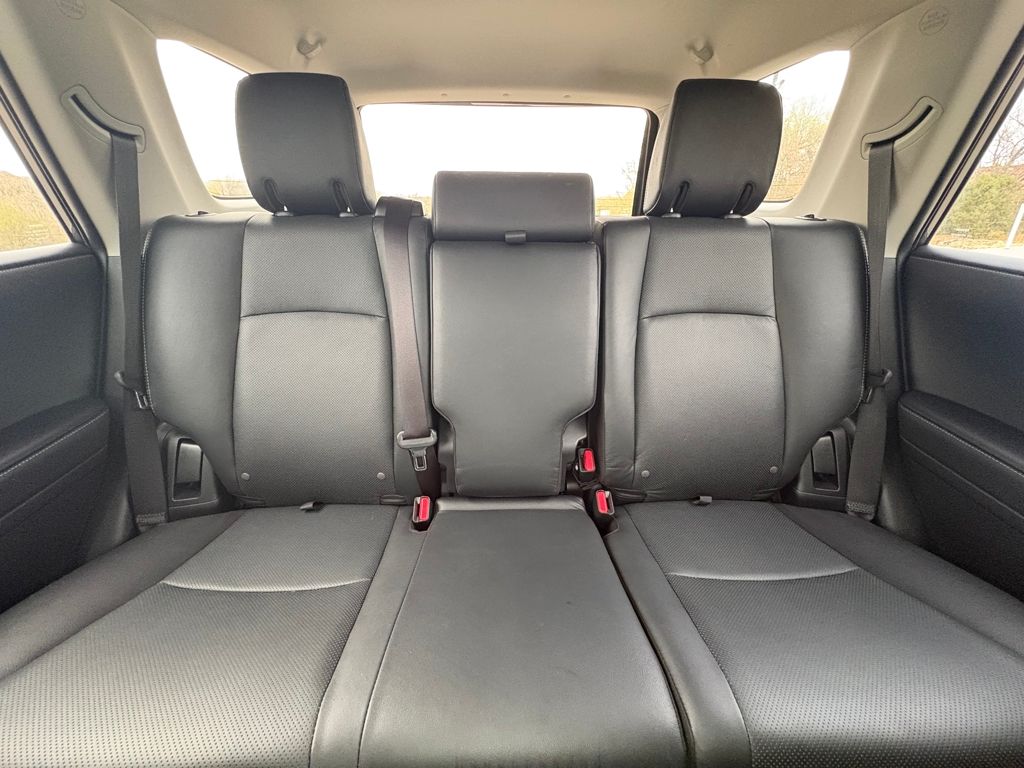 2023 Toyota 4Runner Limited - Photo 18