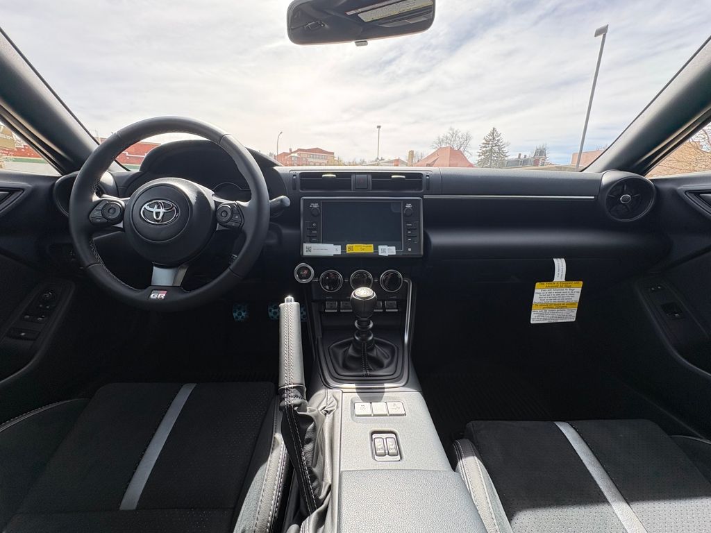 2026 Toyota GR86 Premium - Photo 17