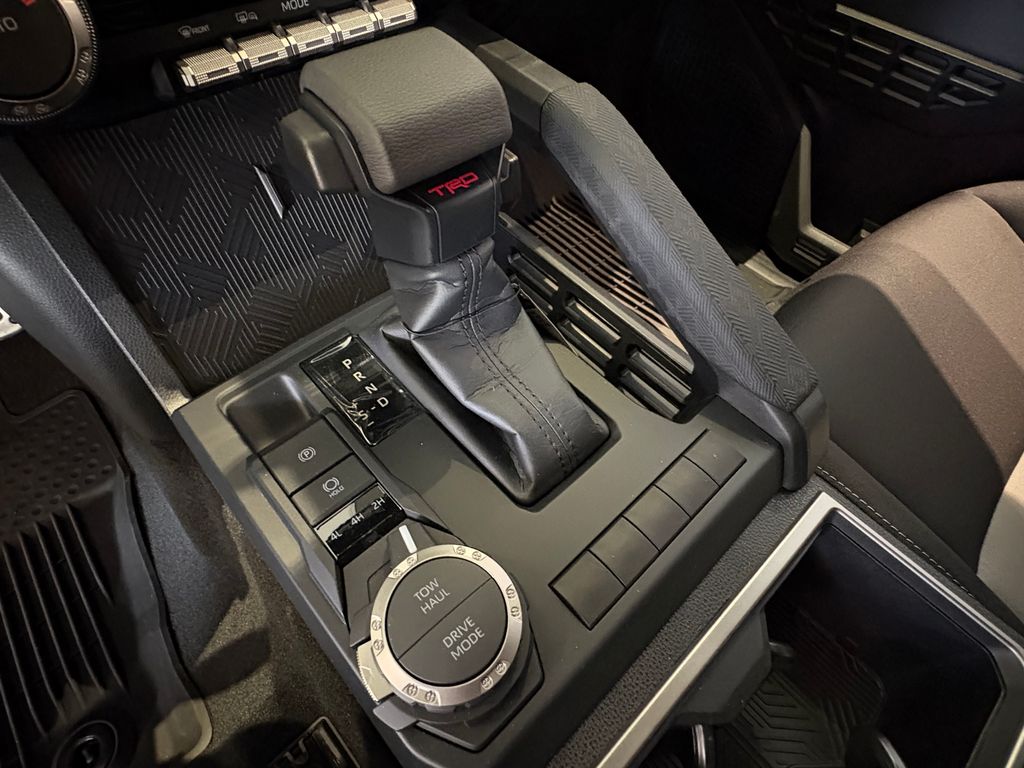 2026 Toyota Tacoma TRD Sport - Photo 29