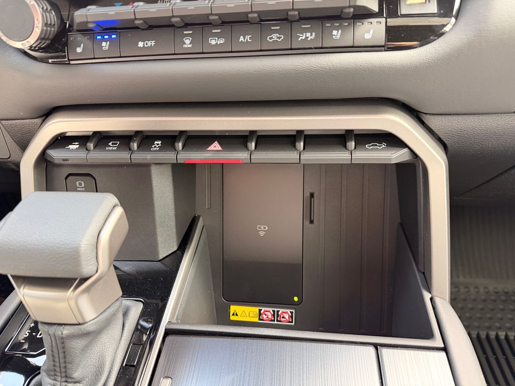 2026 Toyota Tundra Platinum - Photo 22