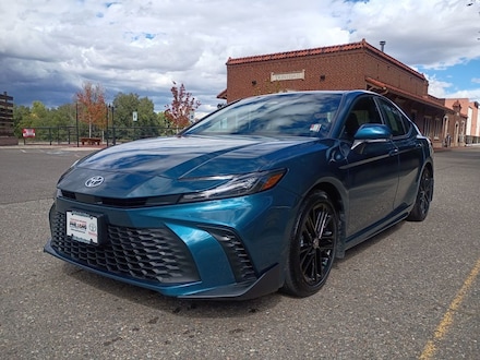 2025 Toyota Camry Sedan