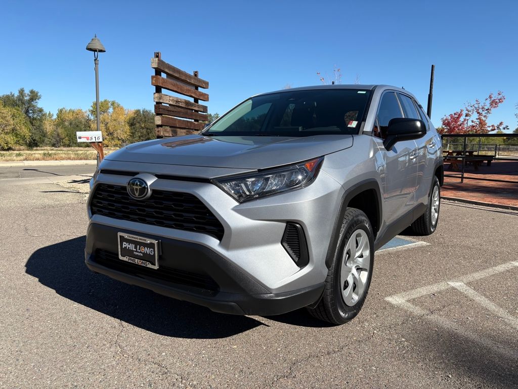 2022 Toyota RAV4 LE