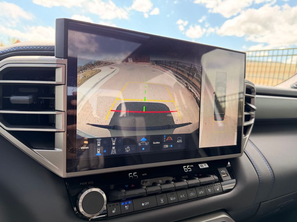 2026 Toyota Tundra Platinum - Photo 23