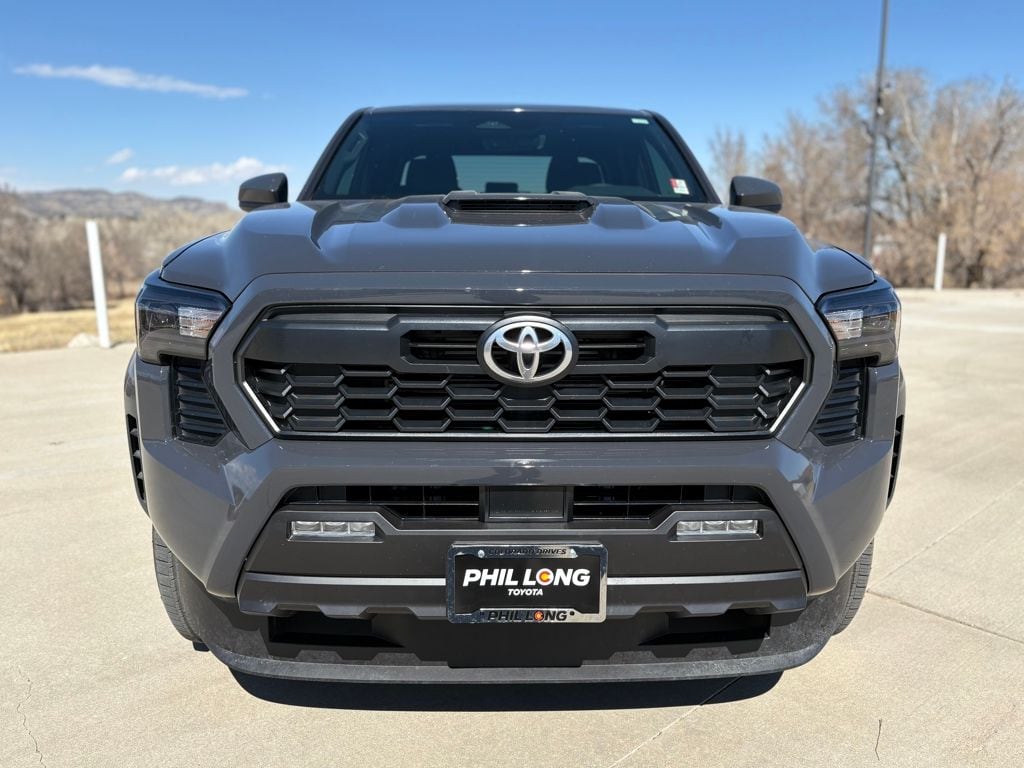 2025 Toyota Tacoma TRD Sport - Photo 8