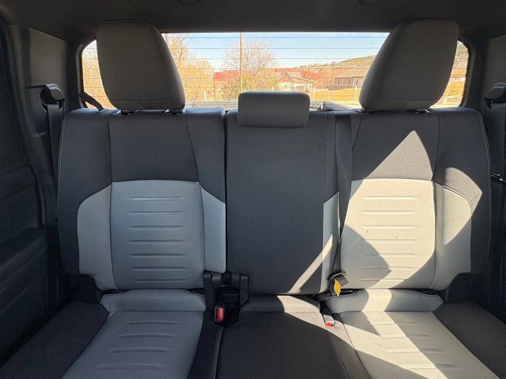 2025 Toyota Tacoma TRD Sport - Photo 15