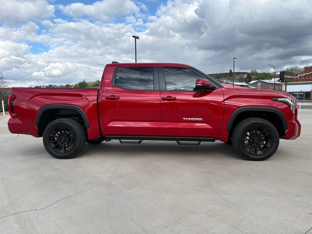 Used 2026 Toyota Tundra SR5 SR5 CREWMAX 5.5
