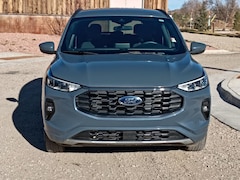 2024 Ford Escape Hybrid ST-Line Select SUV
