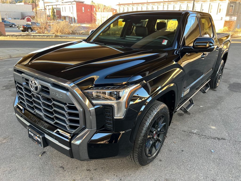 2026 Toyota Tundra Platinum's photo