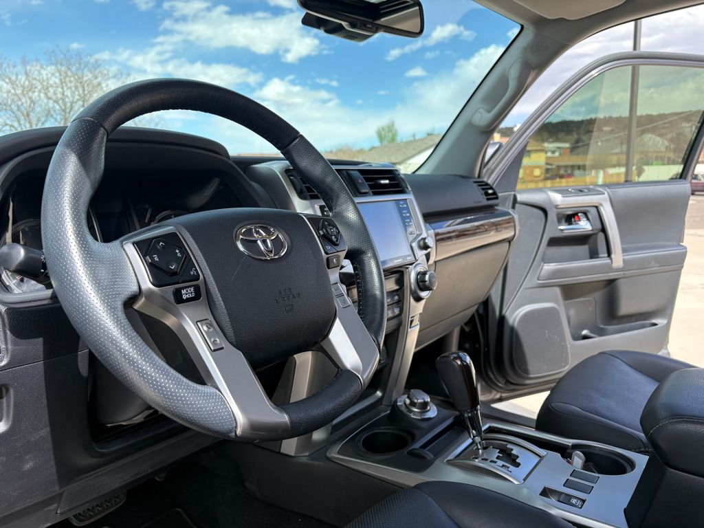 2023 Toyota 4Runner Limited - Photo 13