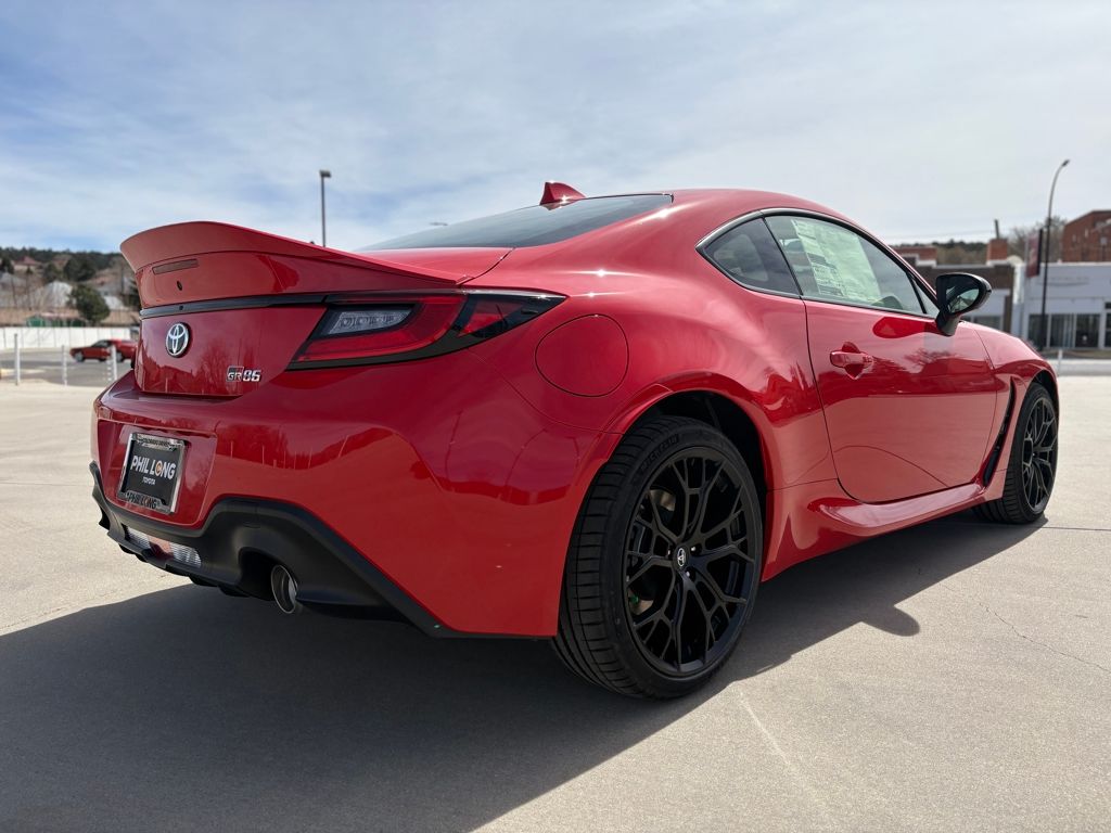 2026 Toyota GR86 Premium - Photo 6