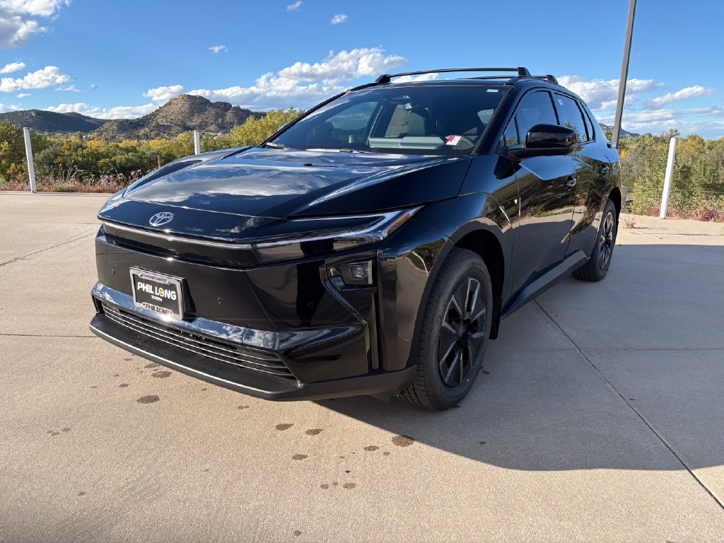 2026 Toyota bZ XLE XLE AWD