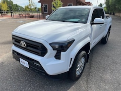2025 Toyota Tacoma SR5 4X4 DOUBLE CAB