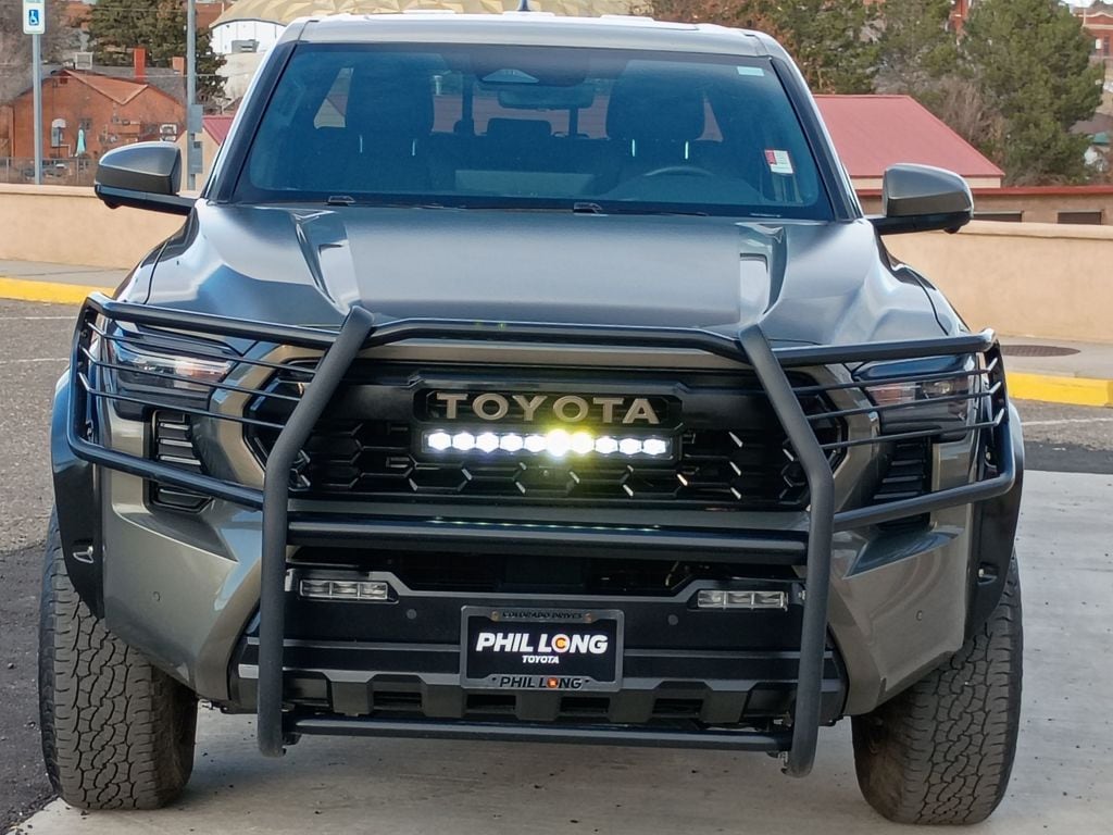 2024 Toyota Tacoma TRD Off Road's photo