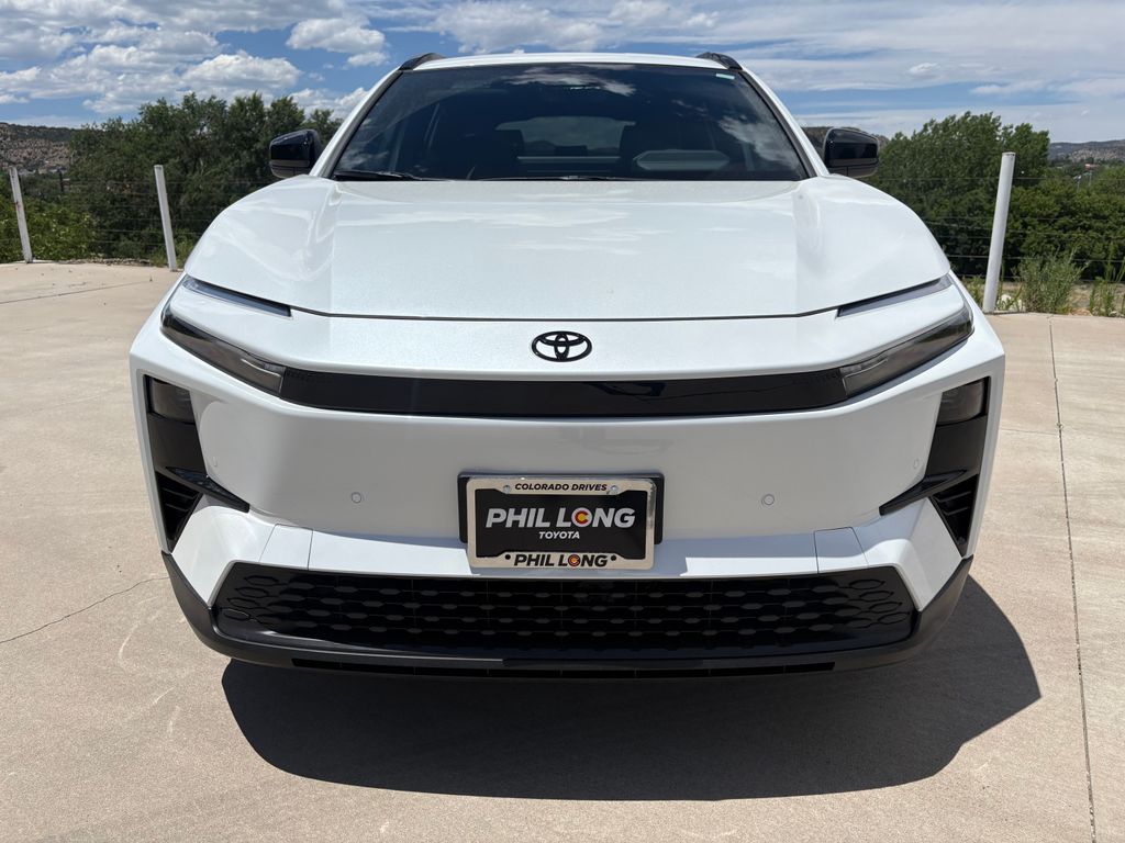 2026 Toyota C-HR SE - Photo 8