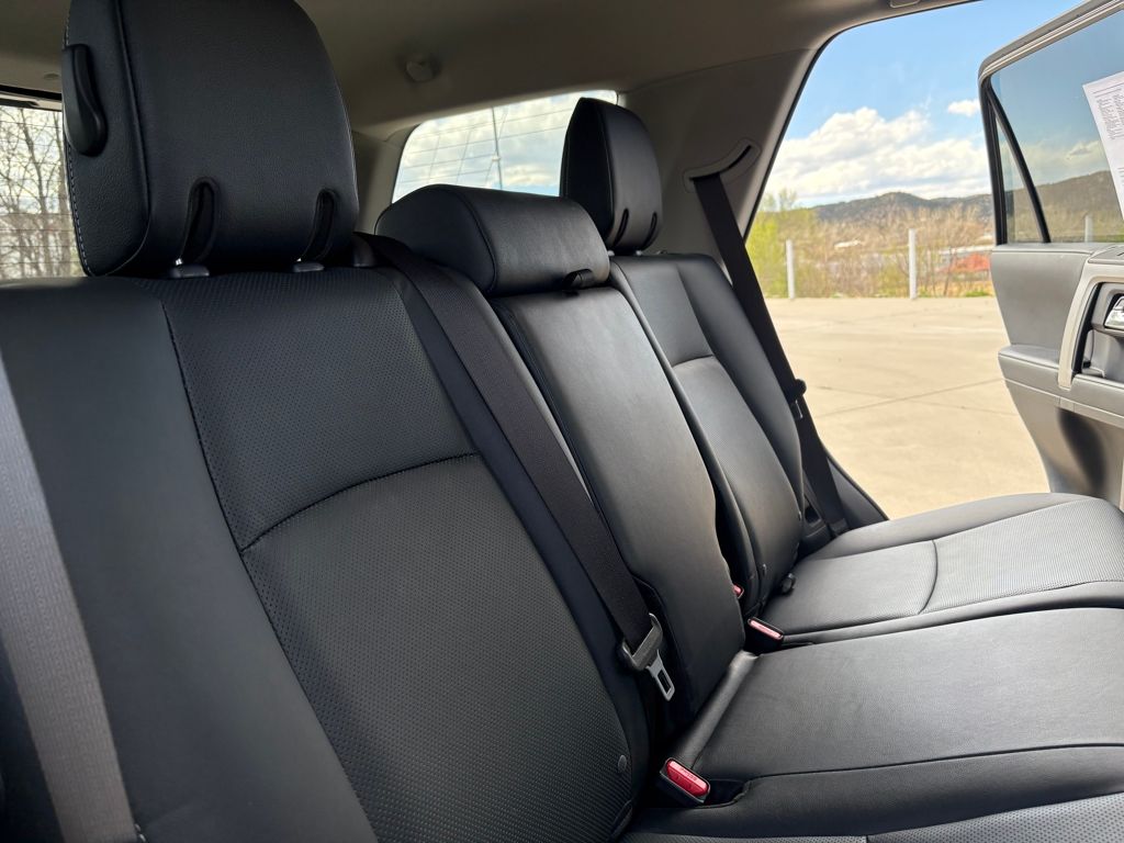 2023 Toyota 4Runner Limited - Photo 16