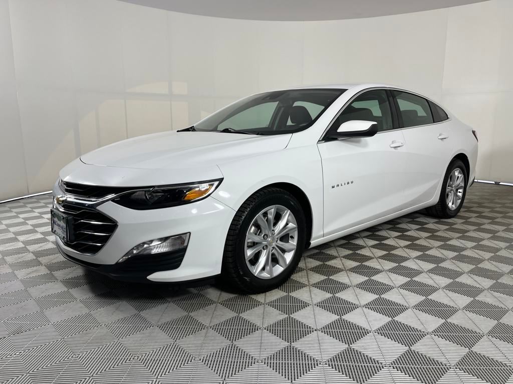 2021 Chevrolet Malibu 1LT photo 3