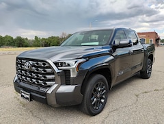 2025 Toyota Tundra i-FORCE MAX Platinum PLATINUM CREWMAX 5.5