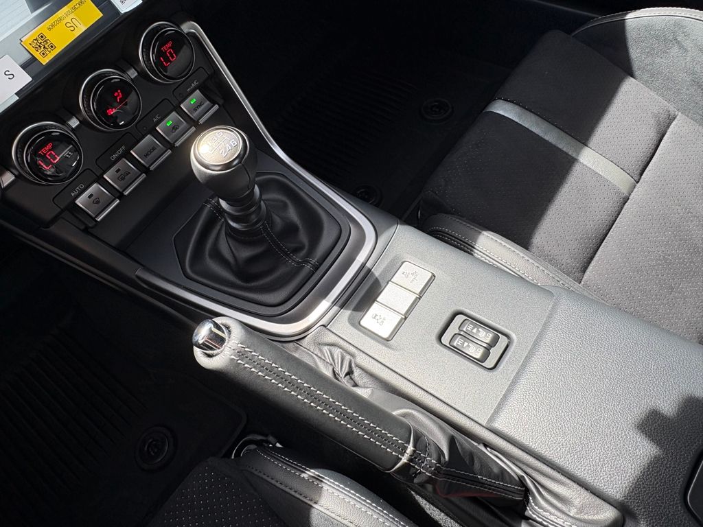 2026 Toyota GR86 Premium - Photo 24