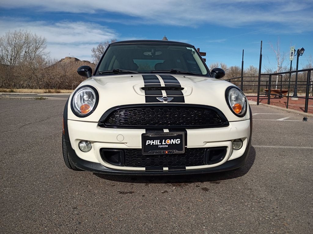 2011 MINI Cooper S's photo