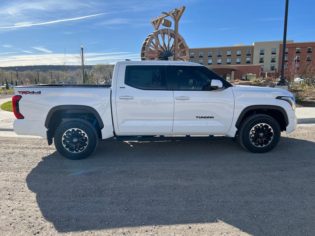 2026 Toyota Tundra SR5 - Photo 4