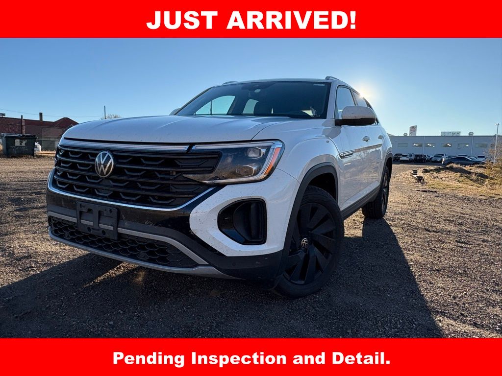 2024 Volkswagen Atlas Cross Sport SE Technology photo 4