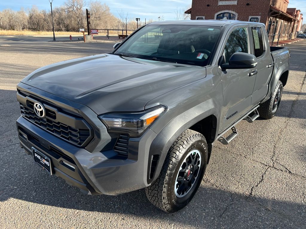 2024 Toyota Tacoma TRD Off Road's photo