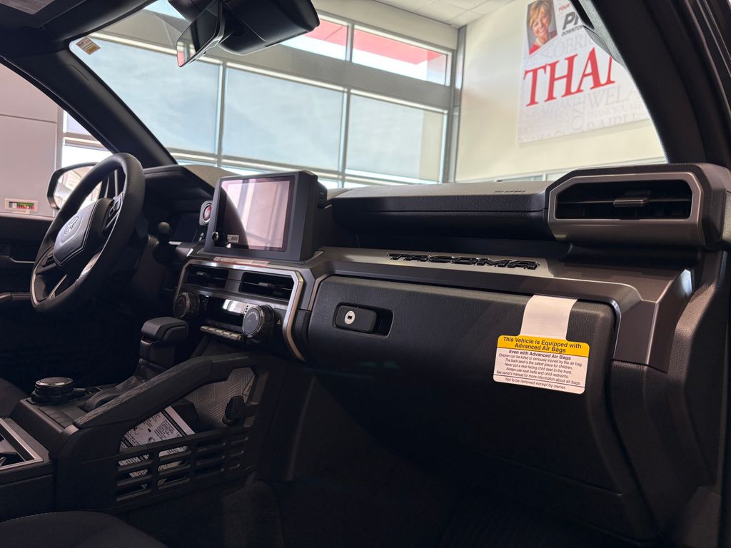 2026 Toyota Tacoma TRD Sport - Photo 13
