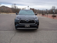 2021 Toyota Highlander Hybrid Platinum SUV