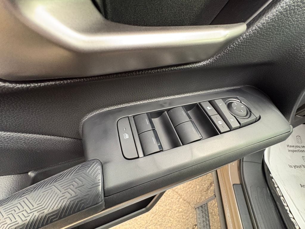 2026 Toyota Tacoma TRD Off Road - Photo 23