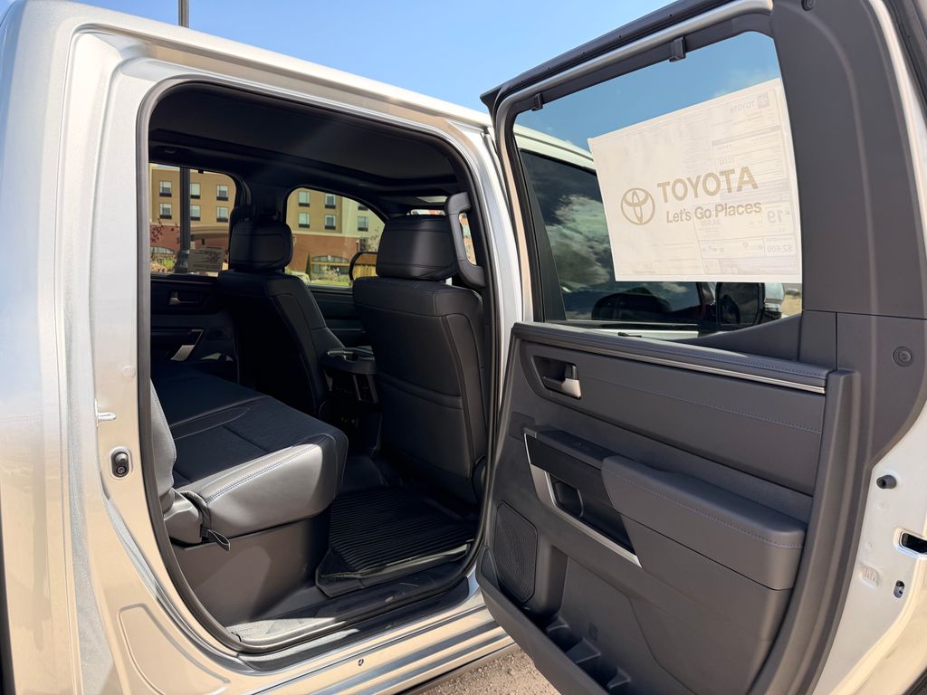 2026 Toyota Tundra Platinum - Photo 13