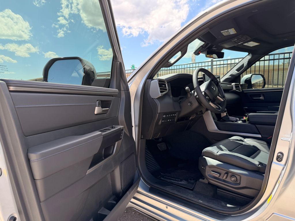 2026 Toyota Tundra Platinum - Photo 7