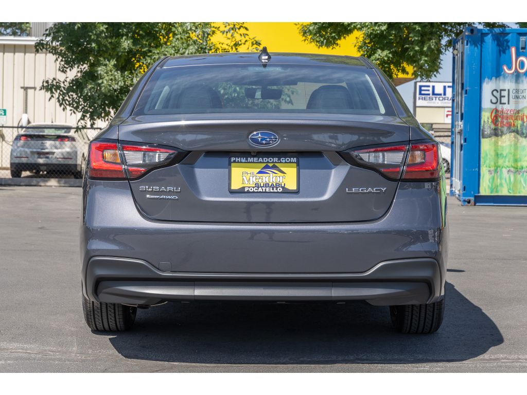 2025 Subaru Legacy Premium photo 4