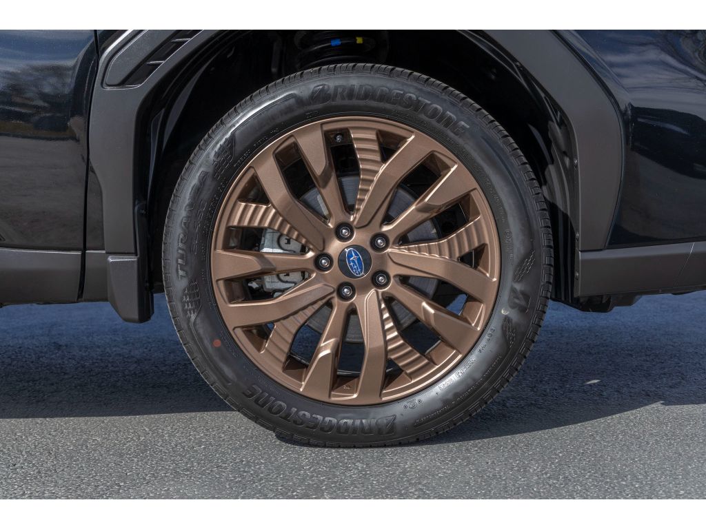 2025 Subaru Forester Sport - Photo 9