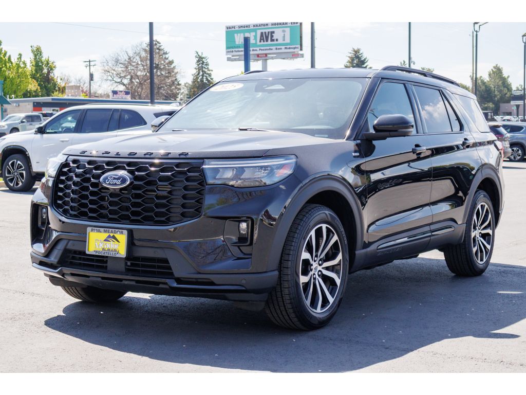 2025 Ford Explorer ST-LINE - Photo 7