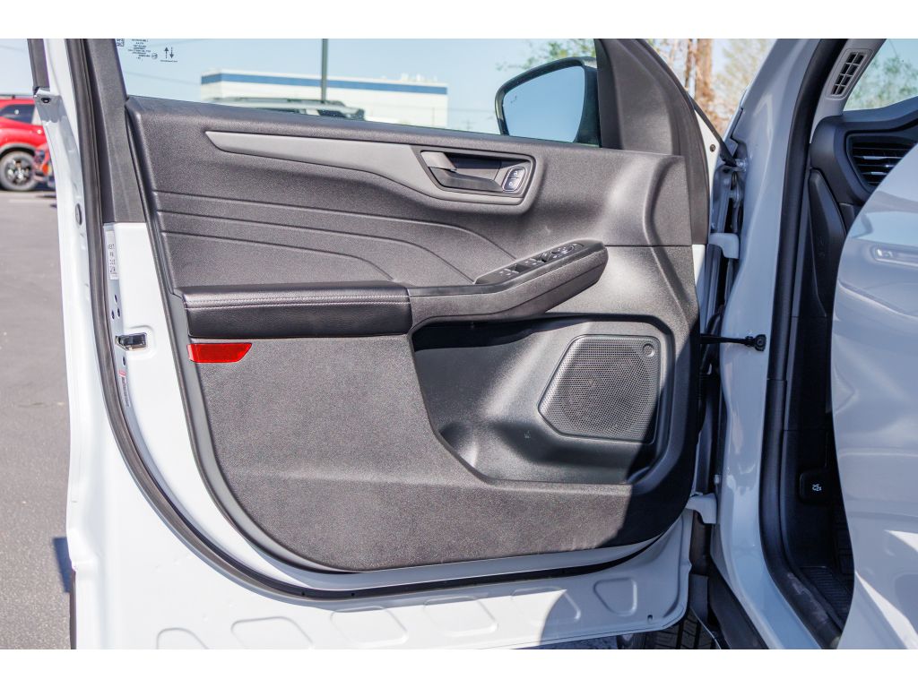 2025 Ford Escape Active - Photo 18