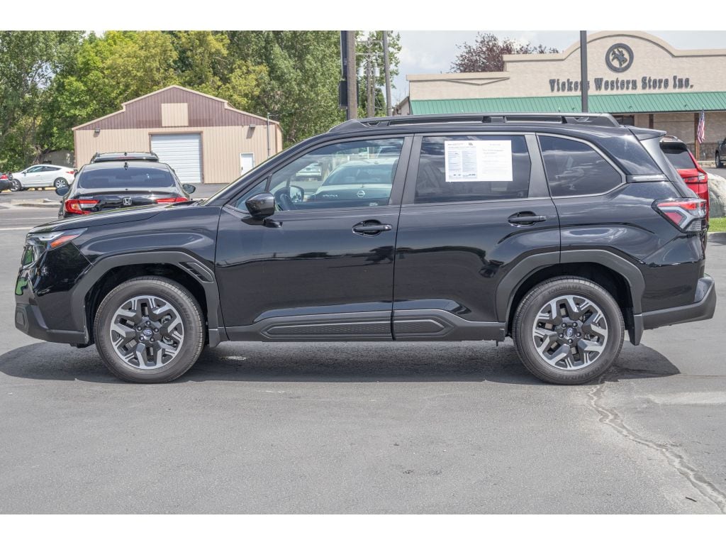 2025 Subaru Forester Premium - Photo 6