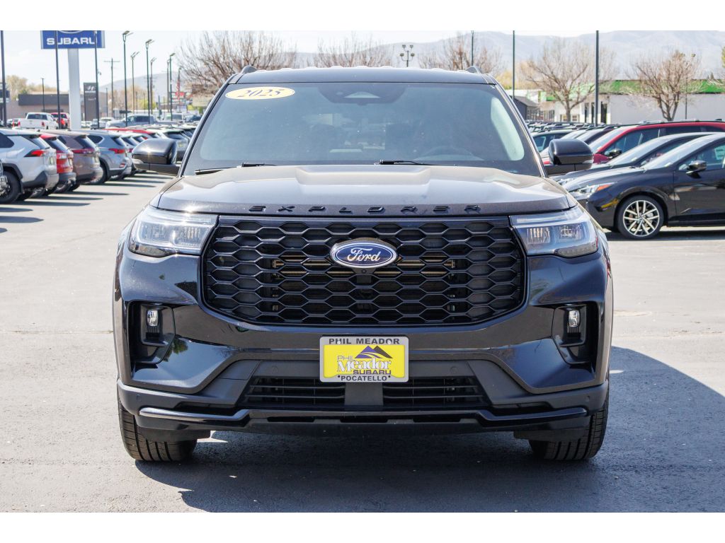 2025 Ford Explorer ST-LINE - Photo 8