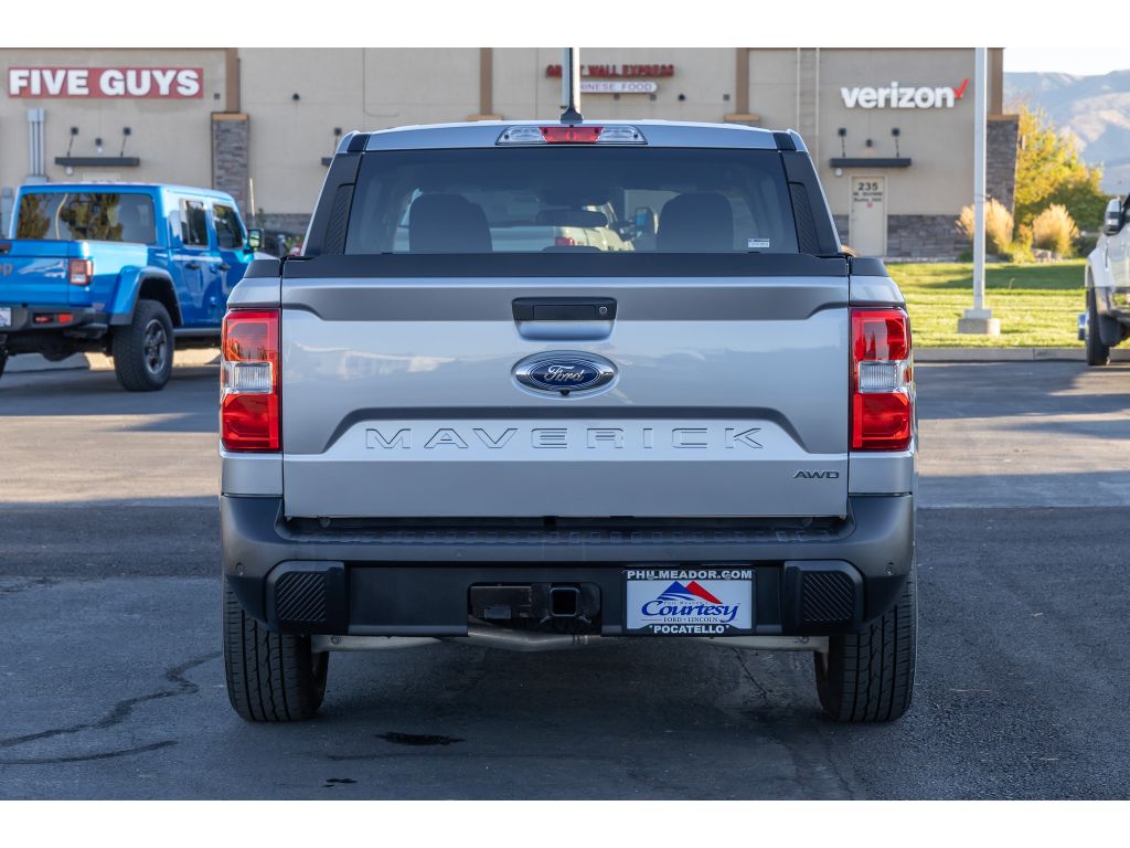 2024 Ford Maverick XLT photo 3