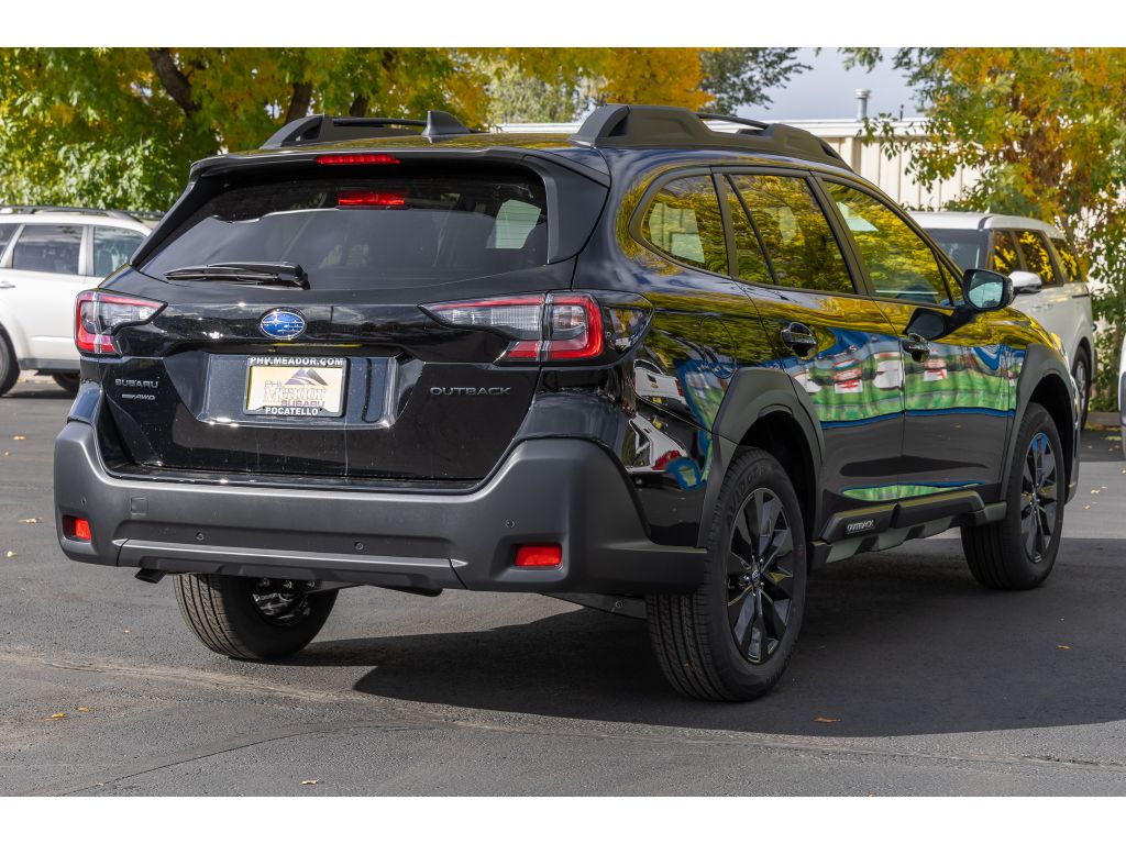 2025 Subaru Outback Onyx Edition photo 3