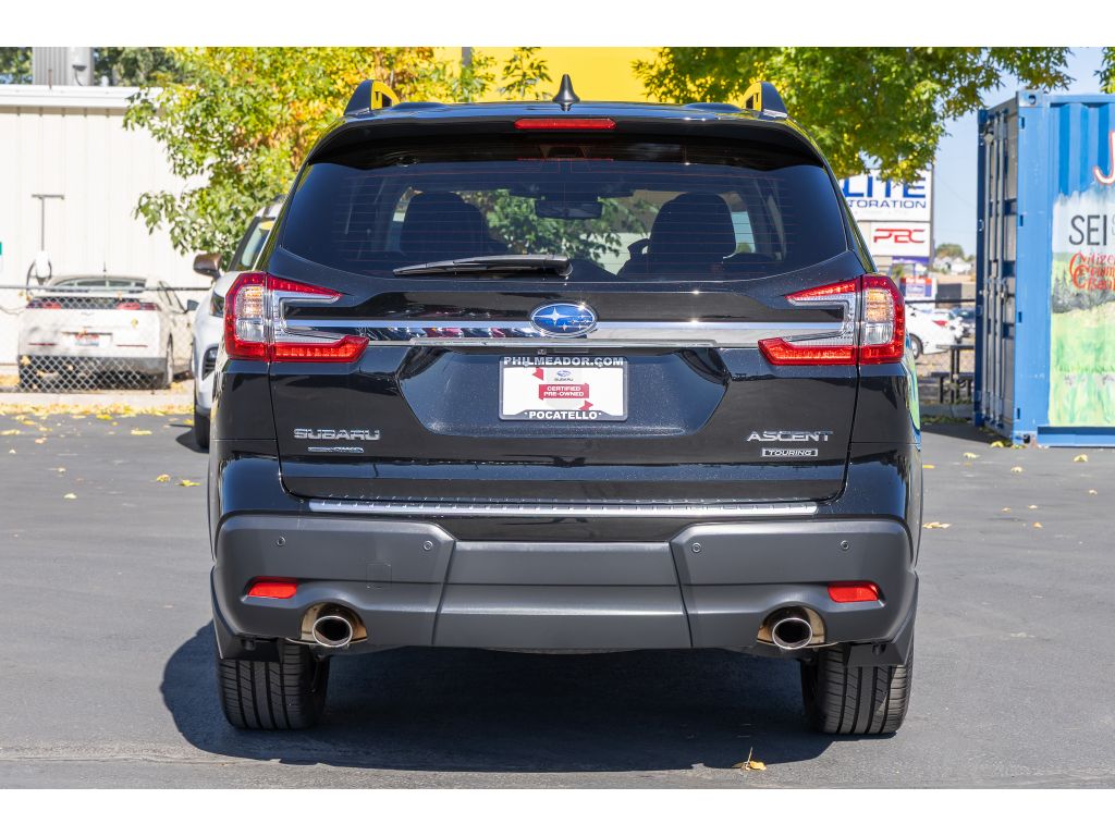 2023 Subaru Ascent Touring photo 3