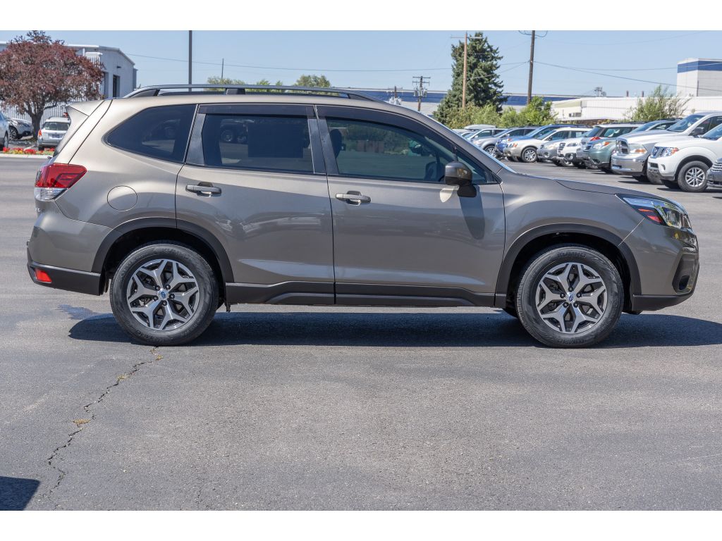 Used 2020 Subaru Forester Premium with VIN JF2SKAJCXLH401872 for sale in Pocatello, ID