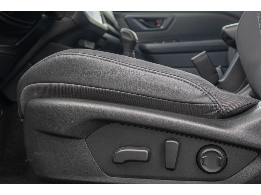 2025 Subaru Forester Premium - Photo 16