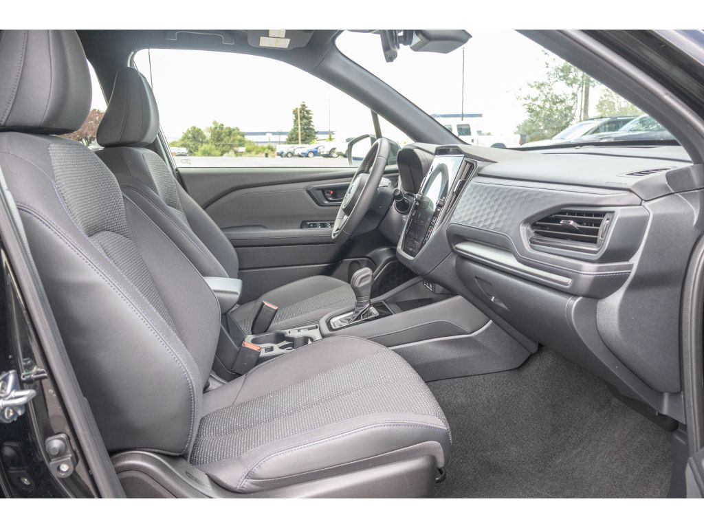 2025 Subaru Forester Premium - Photo 11