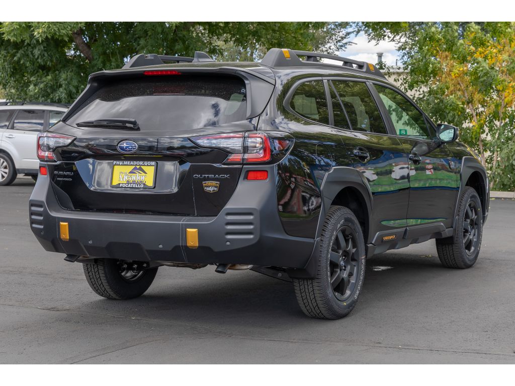 2025 Subaru Outback Wilderness photo 2