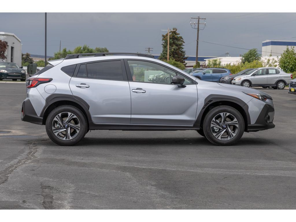 2025 Subaru Crosstrek Premium photo 2