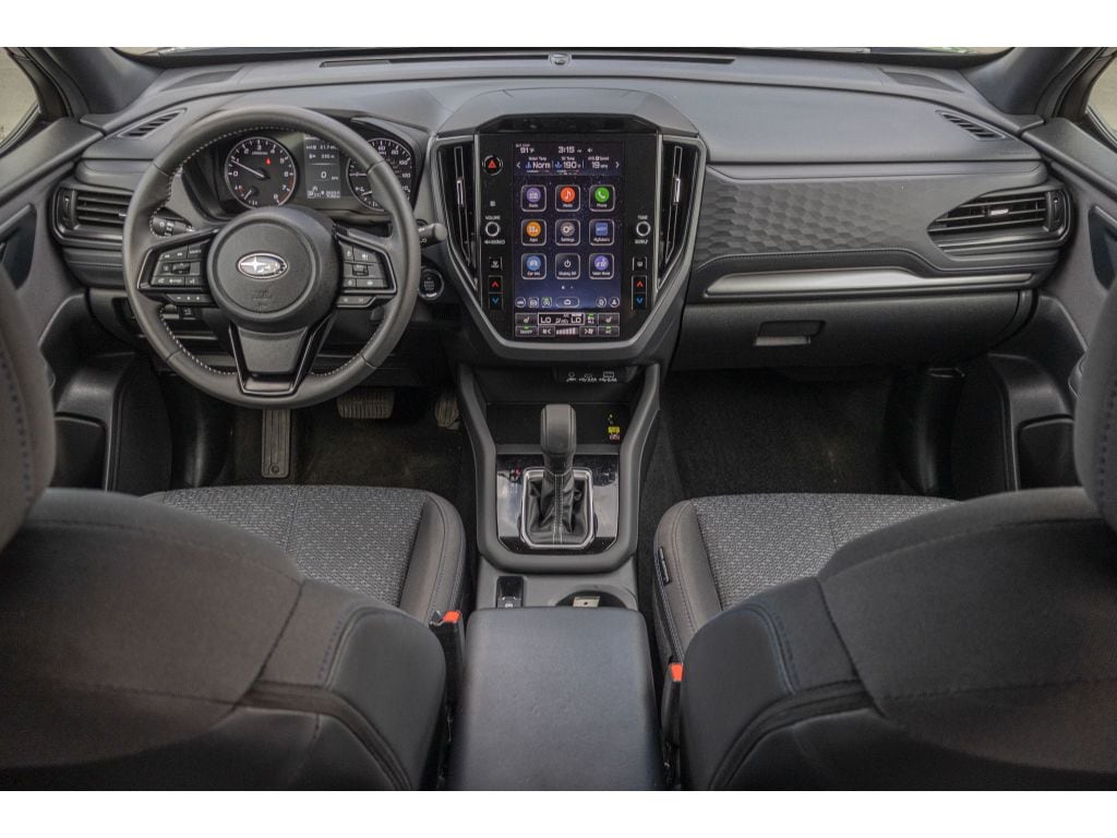 2025 Subaru Forester Premium - Photo 12