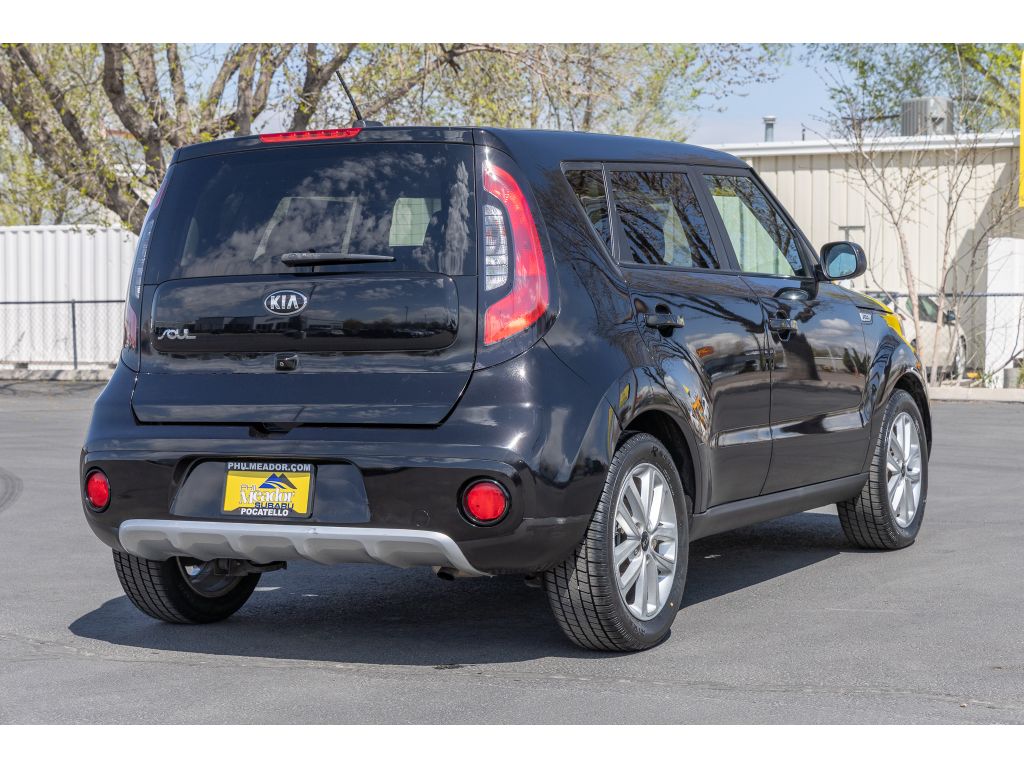 2018 Kia Soul Plus photo 3